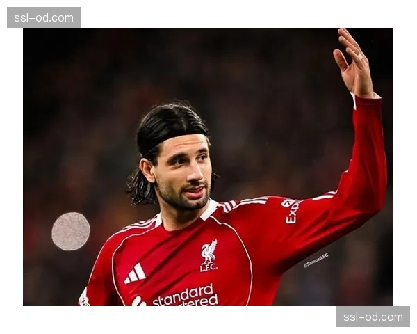 索博斯洛伊帮助利物浦冲击直接晋级 匈牙利中场表现超越球队整体